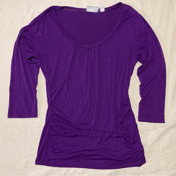 New York & Company 3/4 Sleeve Knit Blouse with Scoop Neck & Ruching on Sides - Picture 1 of 7